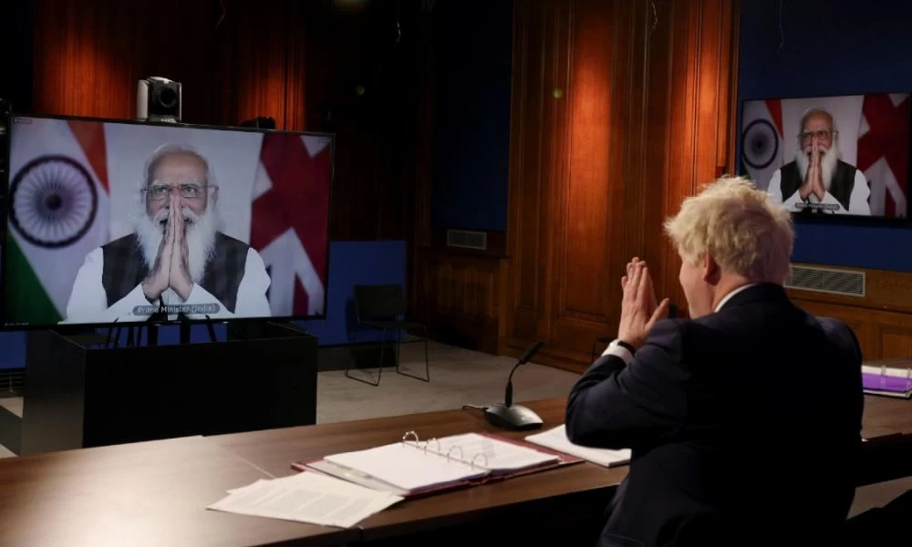 Ινδία-Η. Βασίλειο συμφώνησαν στην κατασκευή μαχητικού!